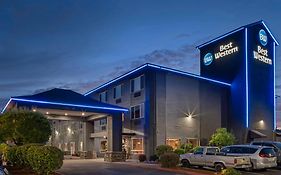 Best Western Cascade Inn & Suites
